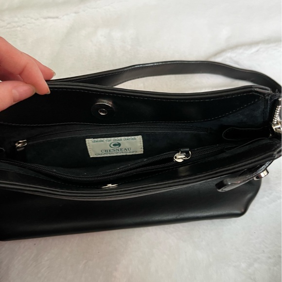 black chesneau bag - Picture 3 of 3
